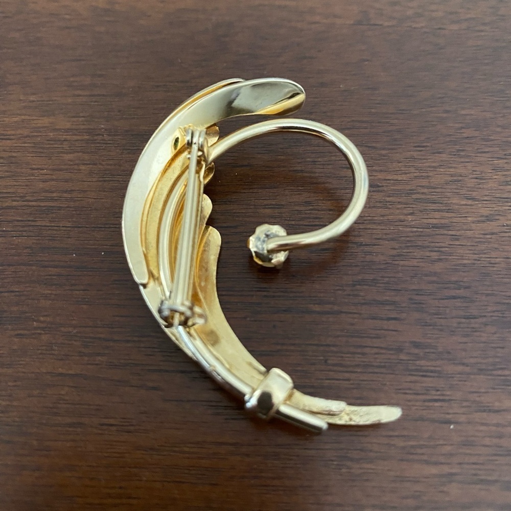 Vintage Gold-Tone "A Lonely Flower" Brooch with Faux Pearl Accent - Picture 4 of 5